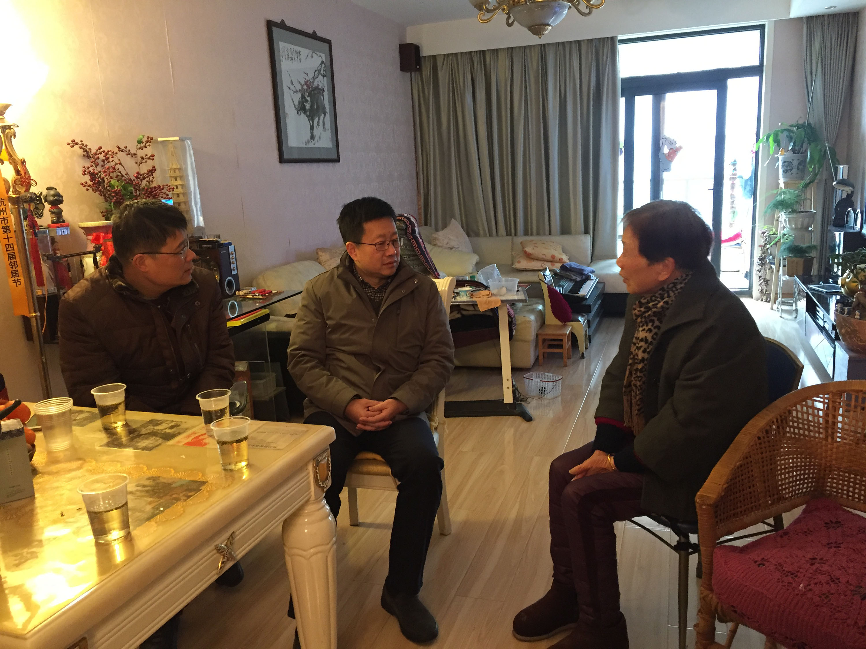 集團(tuán)公司黨委副書記張城走訪慰問全國勞模遺屬